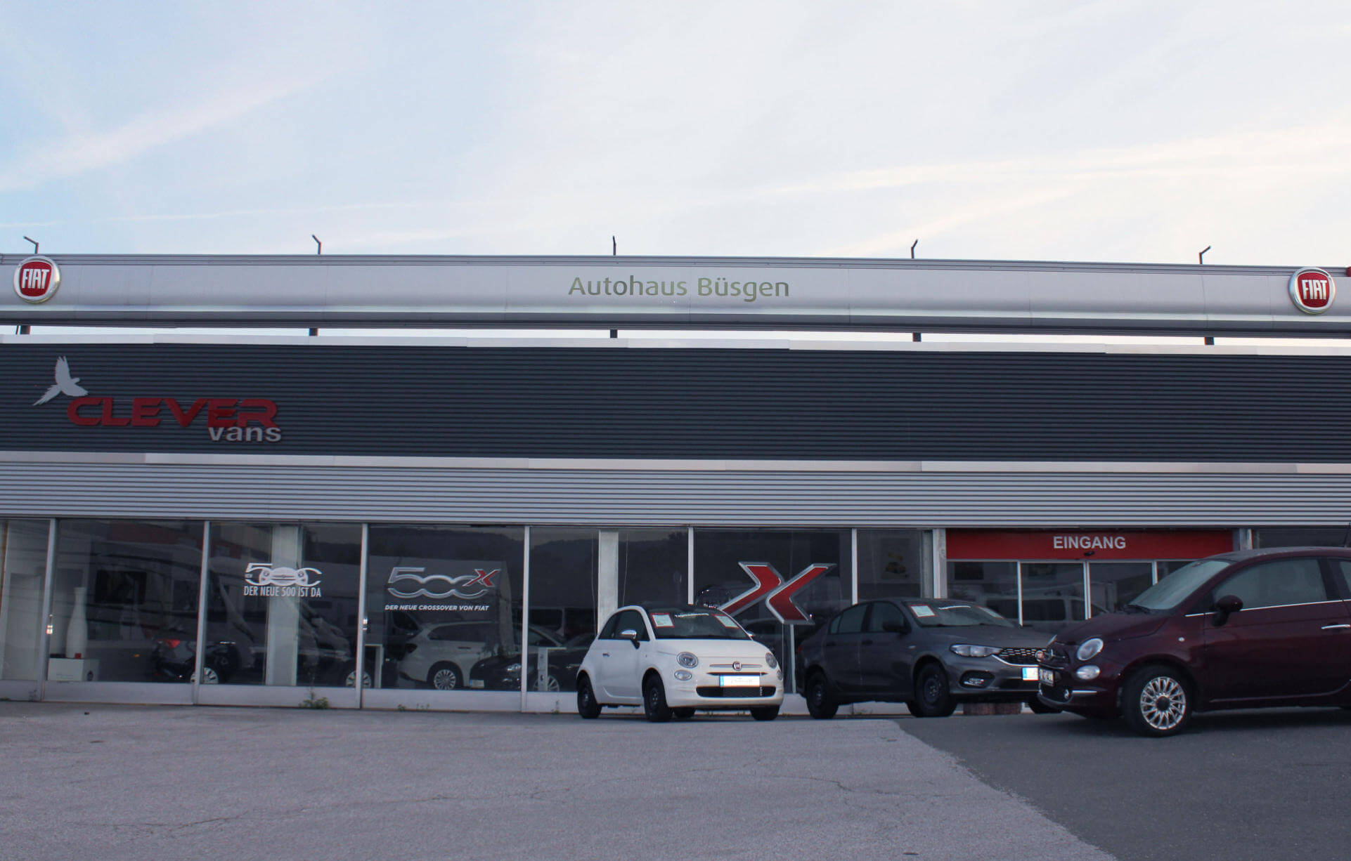 Büsgen Reisemobil GmbH - Ausstellung - Eingang